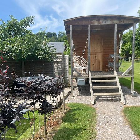 Saint-Ouen-sous-Bailly La Maison Du Bonheur Roulotte旅馆 外观 照片